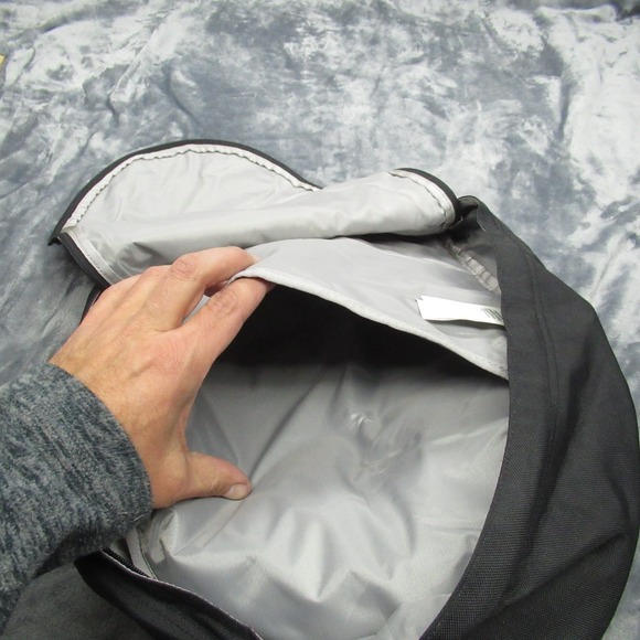 Patagonia Arbor Day Pack 20L One Size Black Water Resistant Adjustable Hike LOGO - Picture 11 of 12